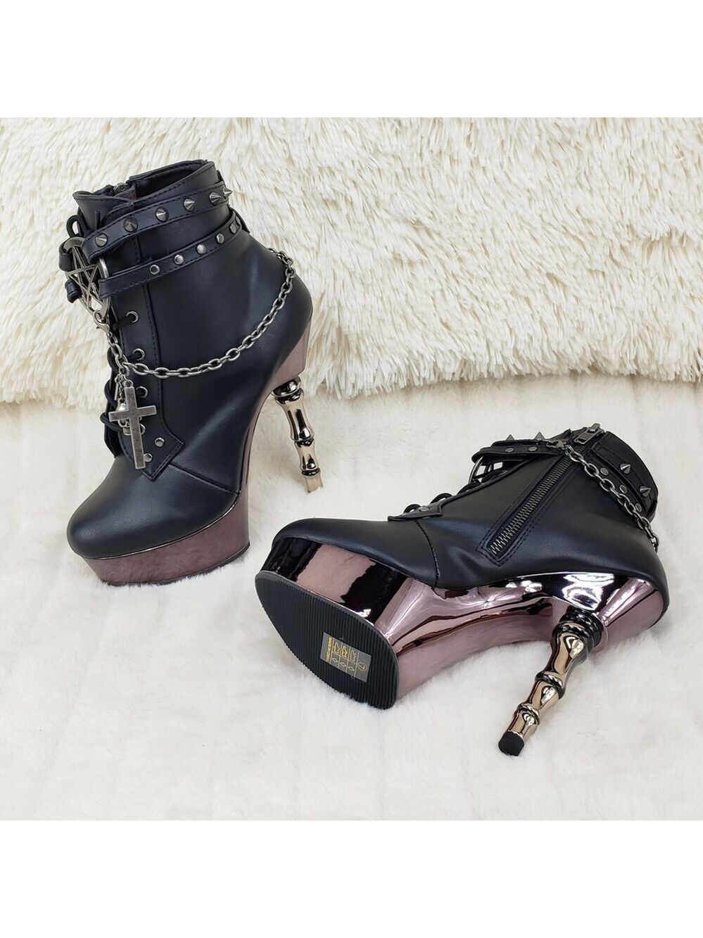 NIB MUERTO 1001 Finger Bone Heel Platform Biker Ankle Boots Charm Chain - Picture 9 of 12